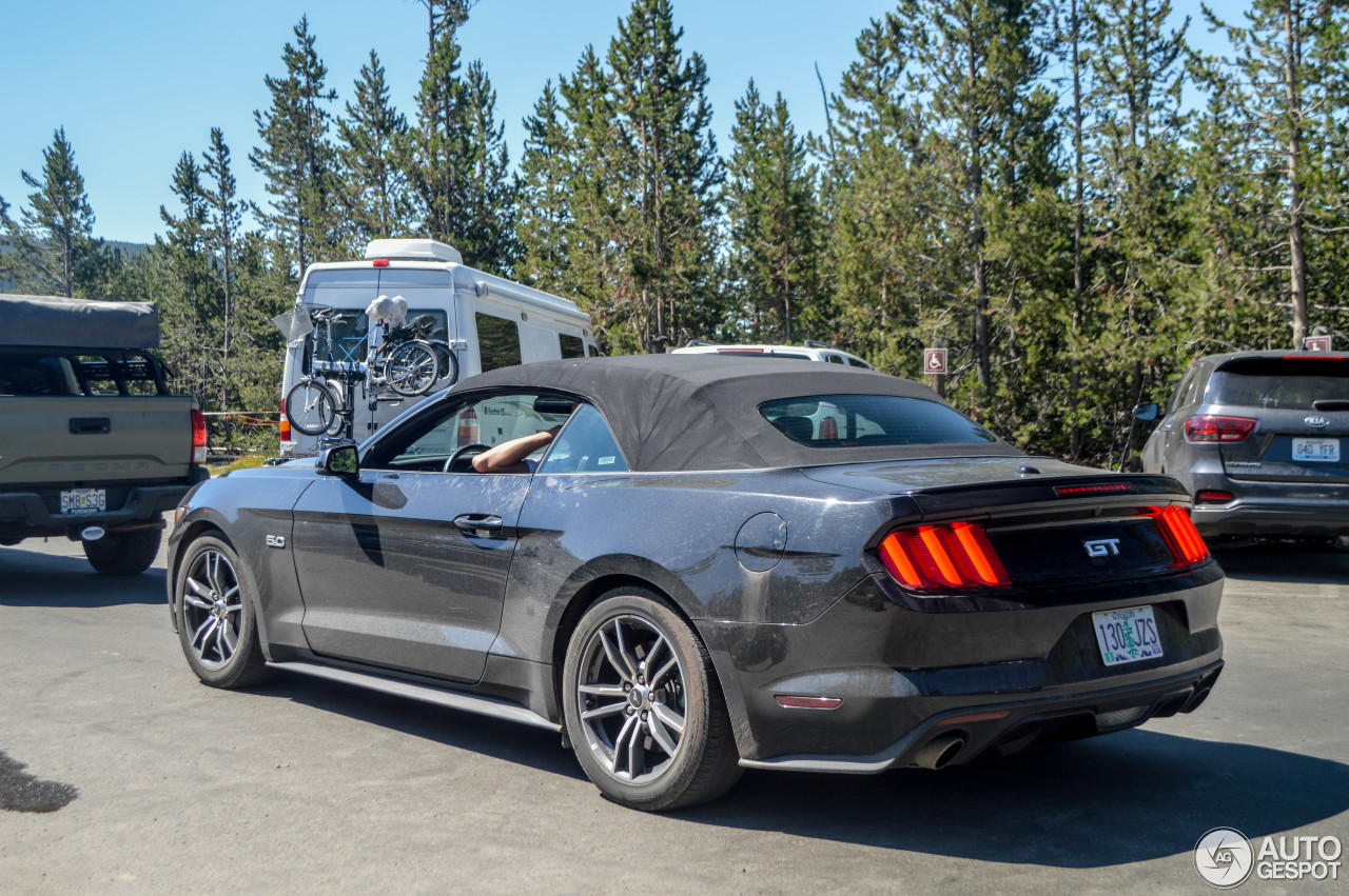 Ford Mustang GT Convertible 2018