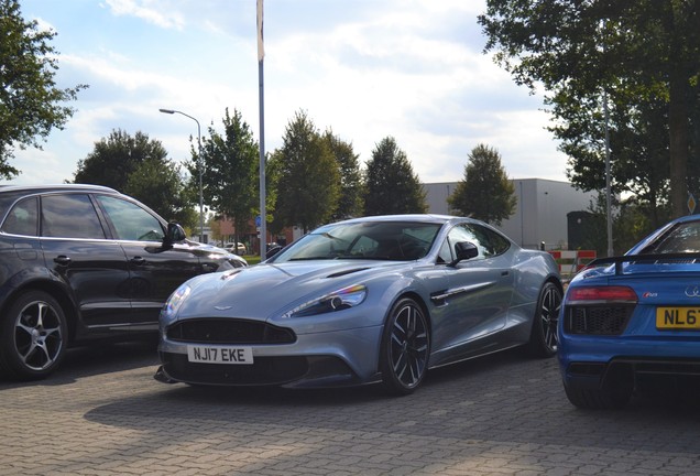 Aston Martin Vanquish S 2017