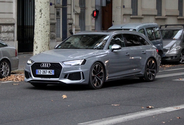 Audi RS4 Avant B9