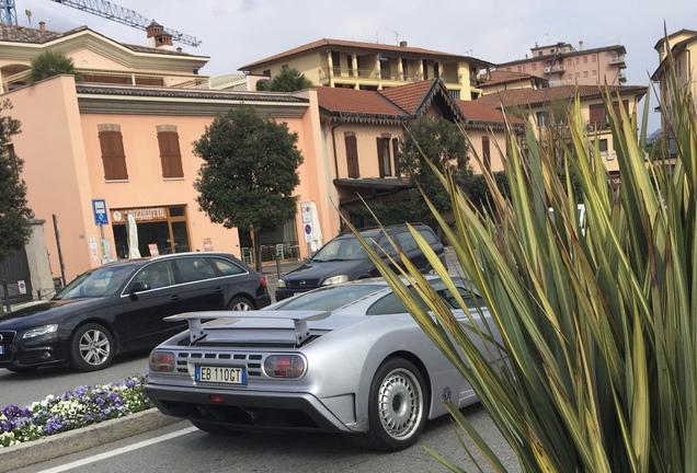 Bugatti EB110 GT