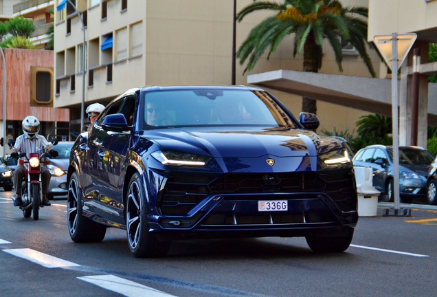 Lamborghini Urus