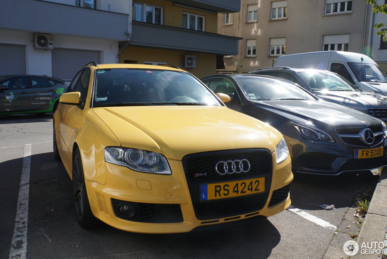 Audi RS4 Avant B7