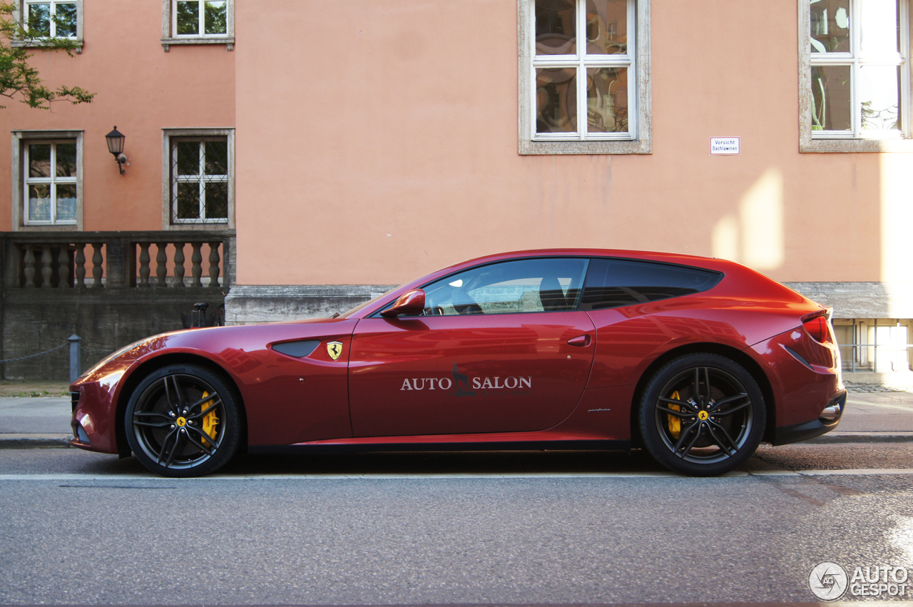 Ferrari FF