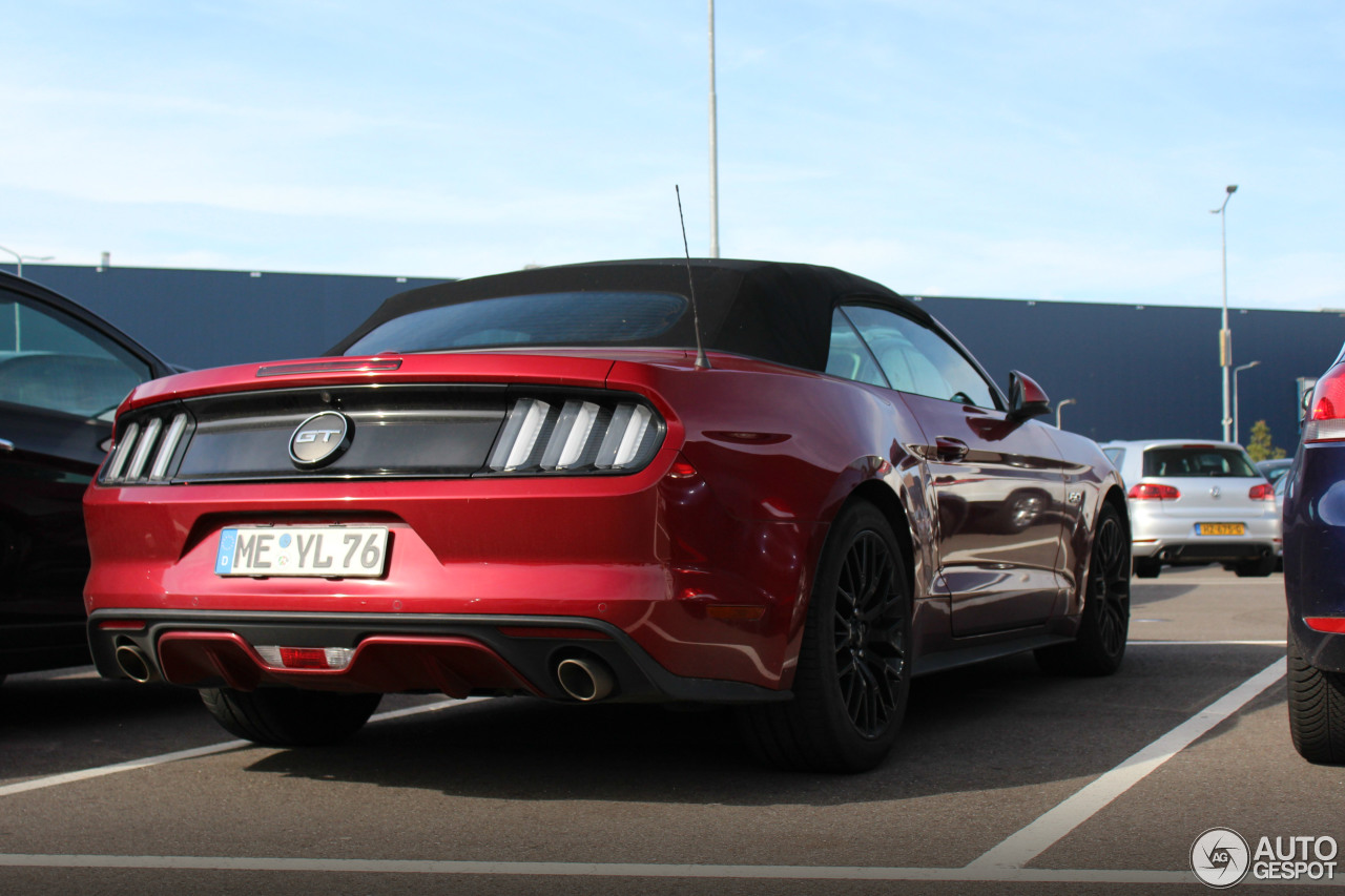 Ford Mustang GT Convertible 2015