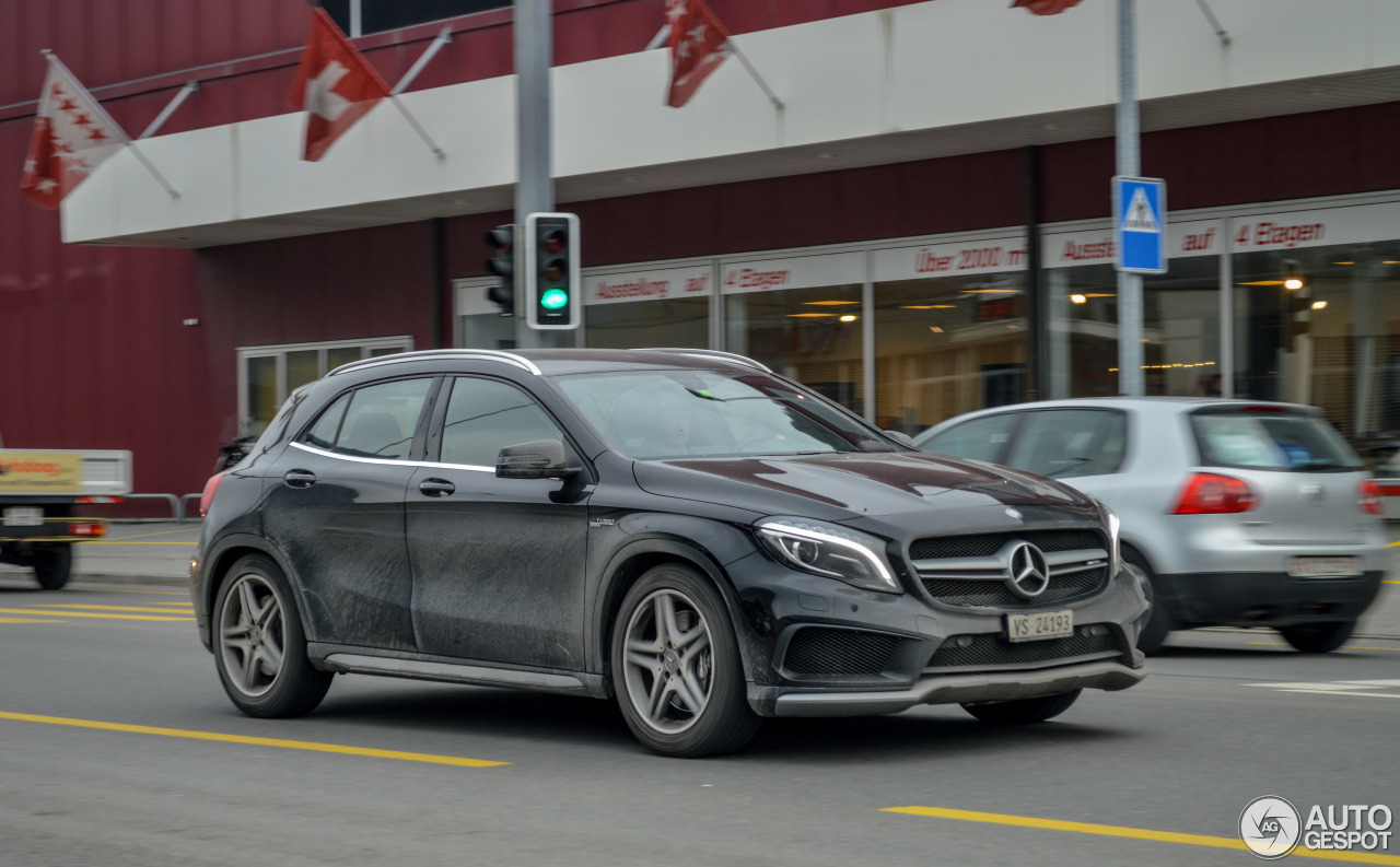 Mercedes-Benz GLA 45 AMG X156