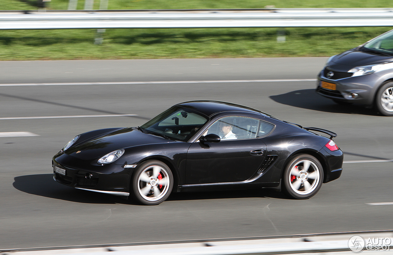 Porsche 987 Cayman S