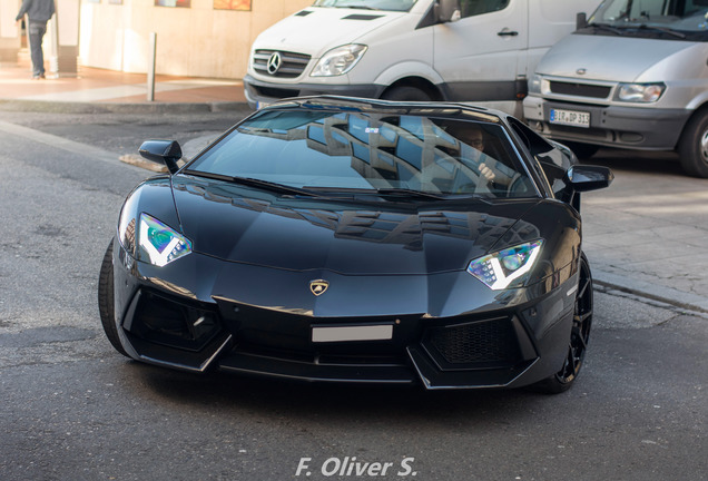 Lamborghini Aventador LP700-4