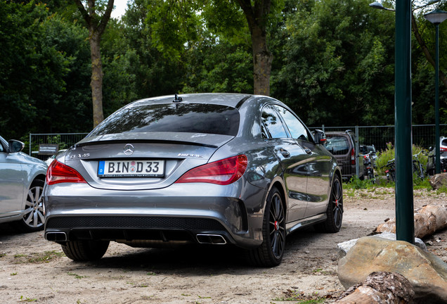 Mercedes-Benz CLA 45 AMG Edition 1 C117