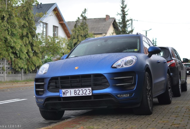 Porsche 95B Macan Turbo