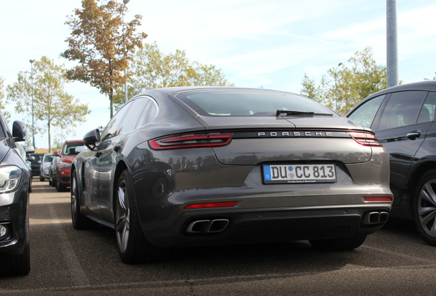 Porsche 971 Panamera Turbo