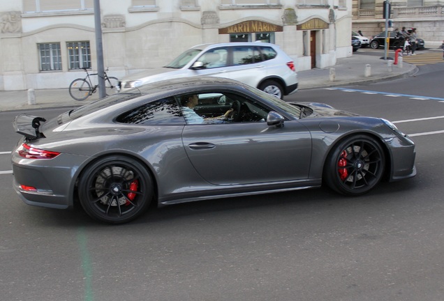 Porsche 991 GT3 Touring