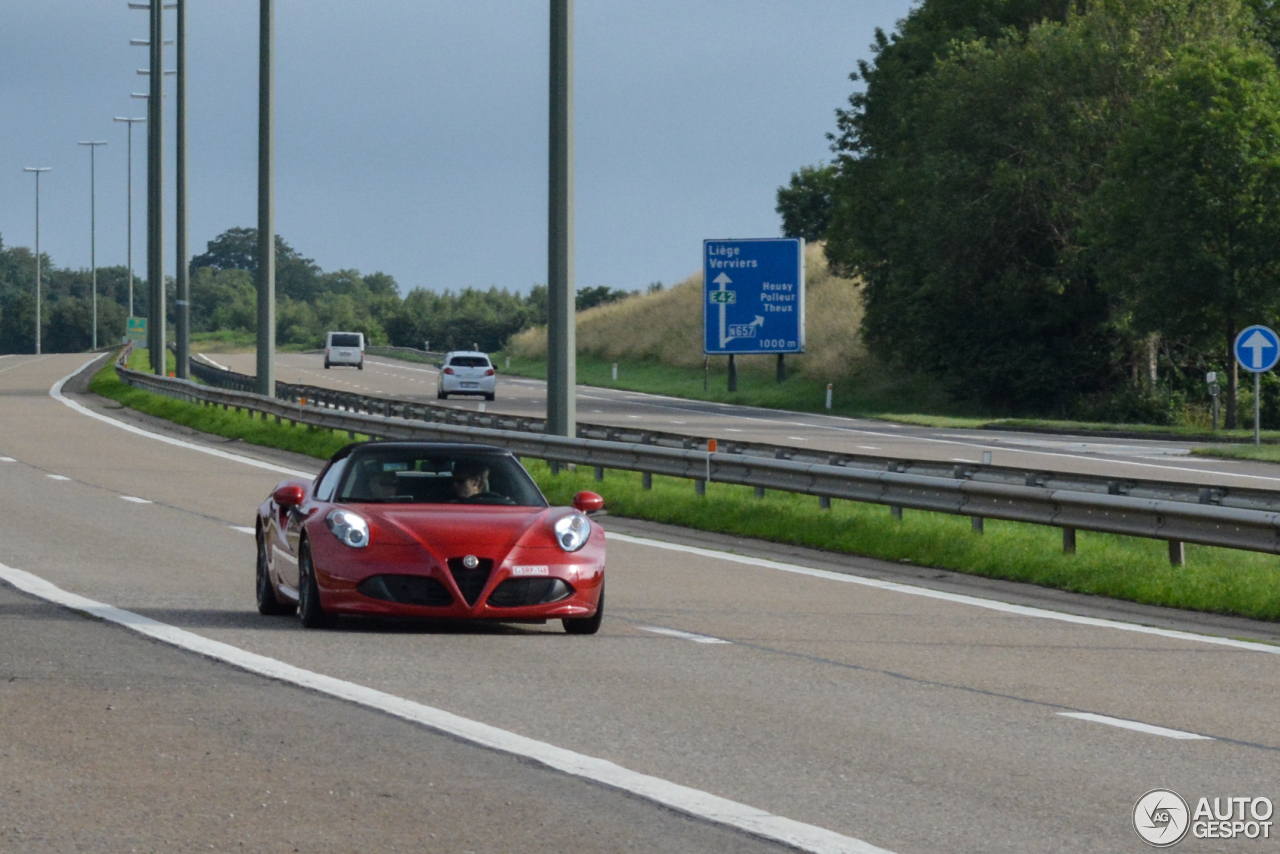 Alfa Romeo 4C Spider