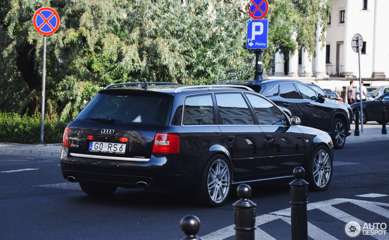 Audi RS6 Avant C5