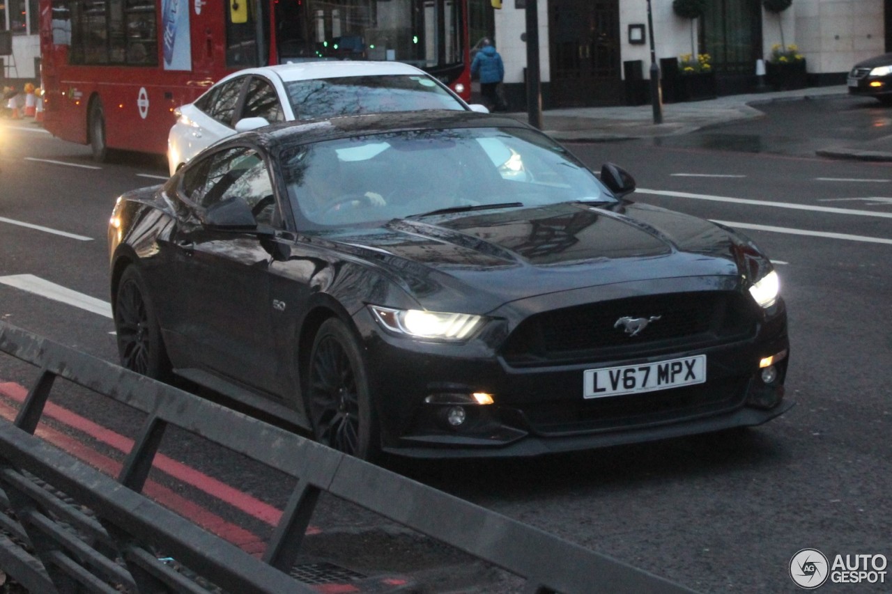 Ford Mustang GT 2015