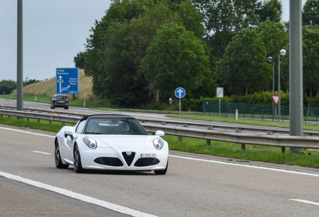 Alfa Romeo 4C Spider