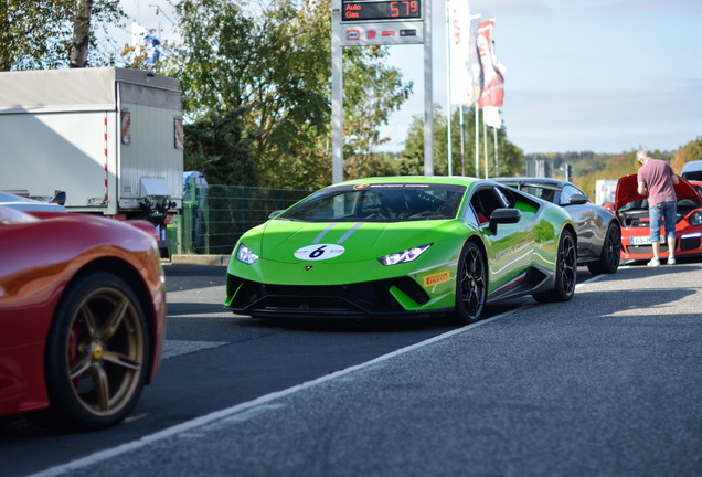 Lamborghini Huracán LP640-4 Performante