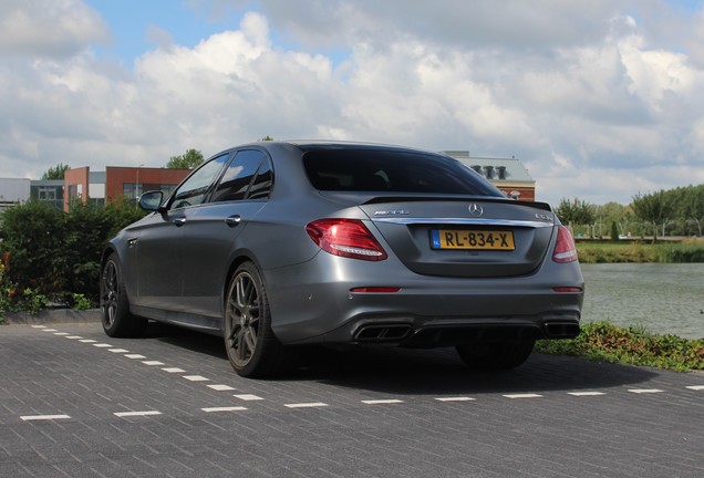 Mercedes-AMG E 63 S W213