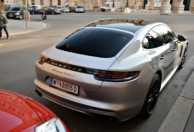 Porsche 971 Panamera Turbo S E-Hybrid