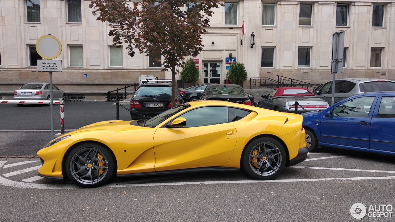 Ferrari 812 Superfast