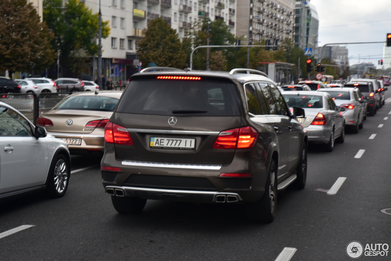 Mercedes-Benz GL 63 AMG X166