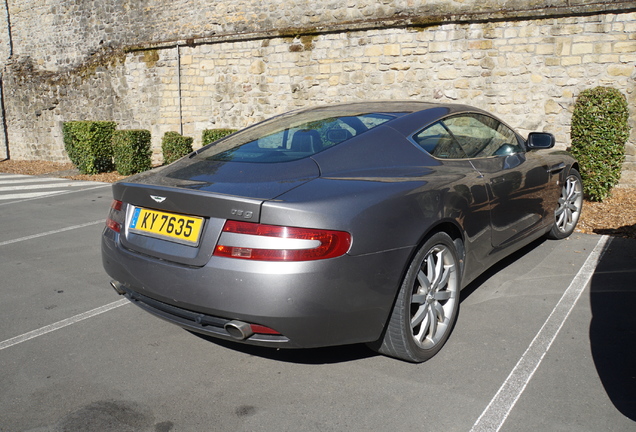 Aston Martin DB9