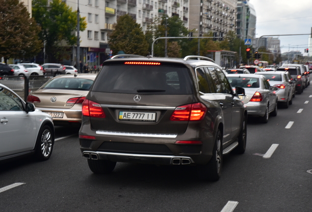 Mercedes-Benz GL 63 AMG X166