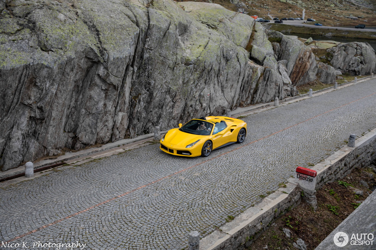 Ferrari 488 Spider