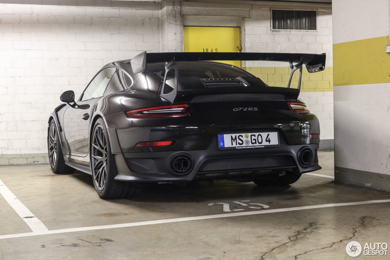 Porsche 991 GT2 RS Weissach Package