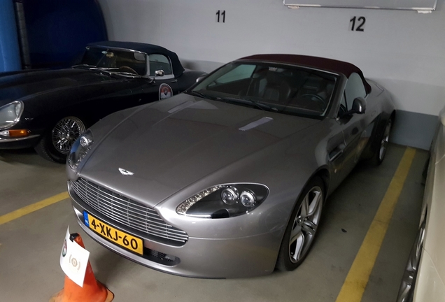 Aston Martin V8 Vantage Roadster