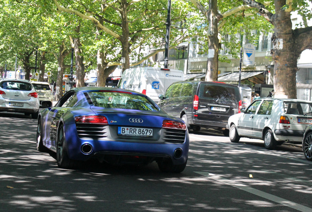 Audi R8 V10 Plus 2013