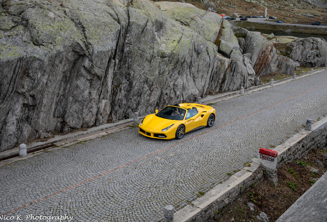 Ferrari 488 Spider