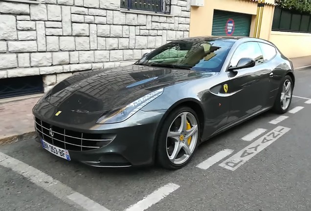 Ferrari FF