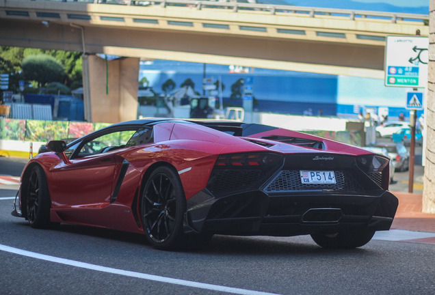 Lamborghini Aventador LP700-4 Roadster MVM Automotive Design