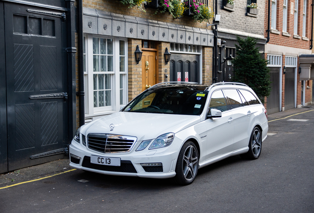 Mercedes-Benz E 63 AMG S212 V8 Biturbo