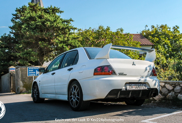 Mitsubishi Lancer Evolution IX