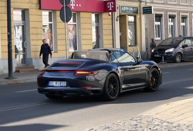 Porsche 991 Carrera 4 GTS Cabriolet MkII