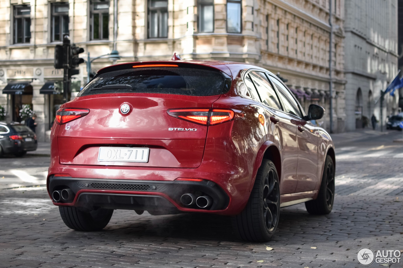 Alfa Romeo Stelvio Quadrifoglio