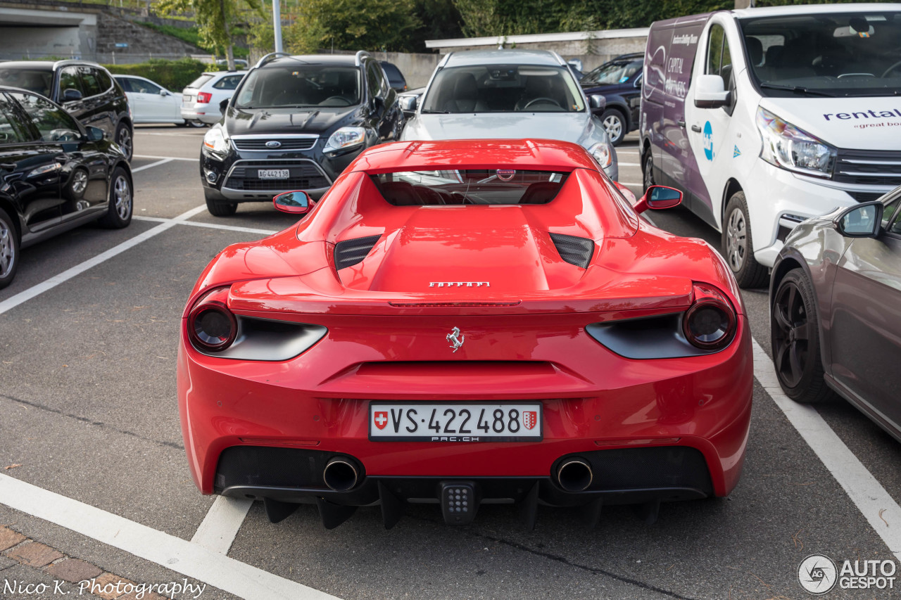 Ferrari 488 Spider