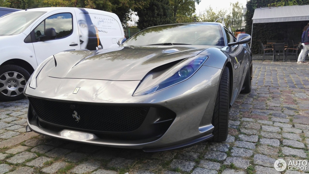 Ferrari 812 Superfast