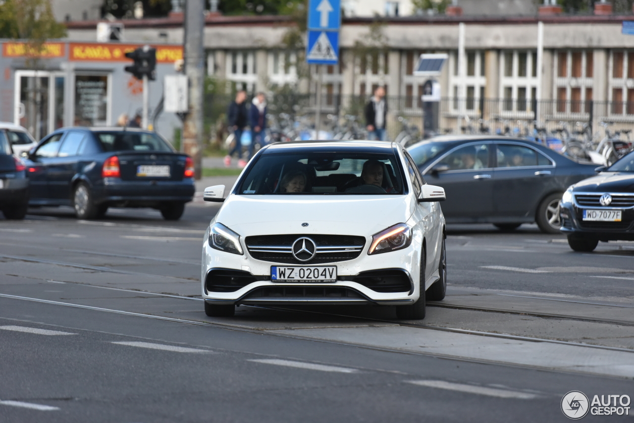 Mercedes-AMG A 45 W176 2015