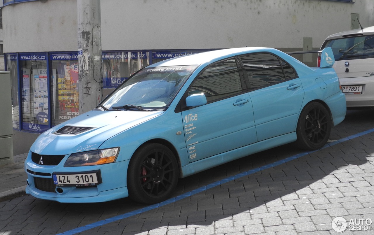 Mitsubishi Lancer Evolution IX