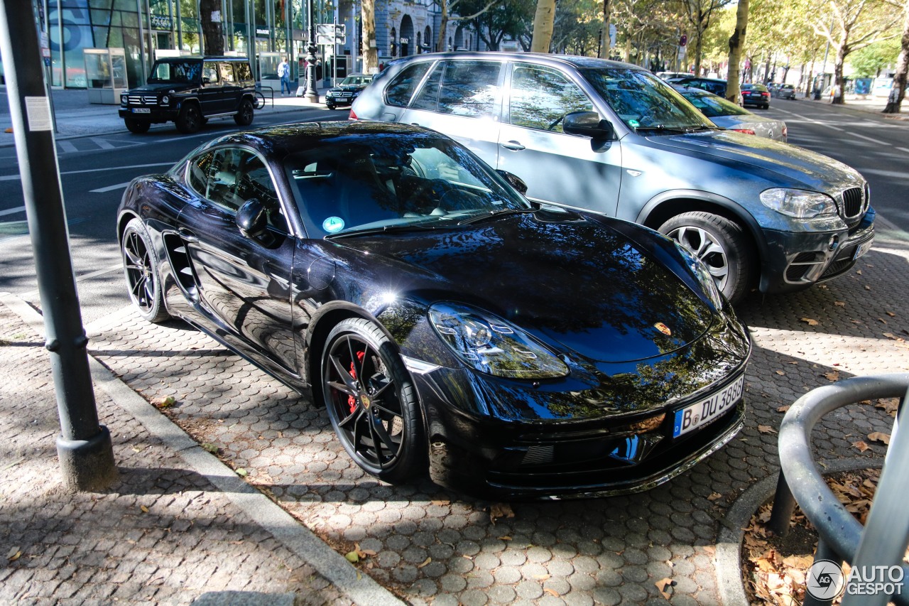 Porsche 718 Cayman GTS