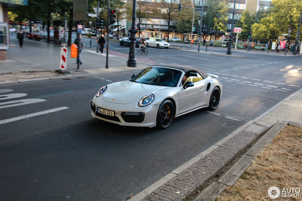 Porsche 991 Turbo S Cabriolet MkII