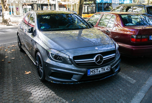 Mercedes-Benz A 45 AMG