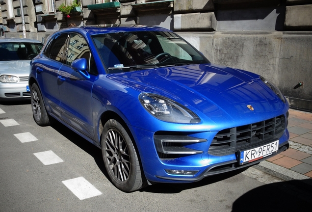 Porsche 95B Macan Turbo