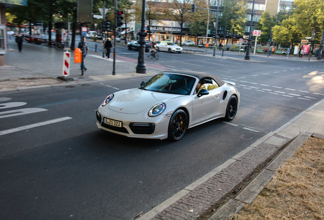 Porsche 991 Turbo S Cabriolet MkII