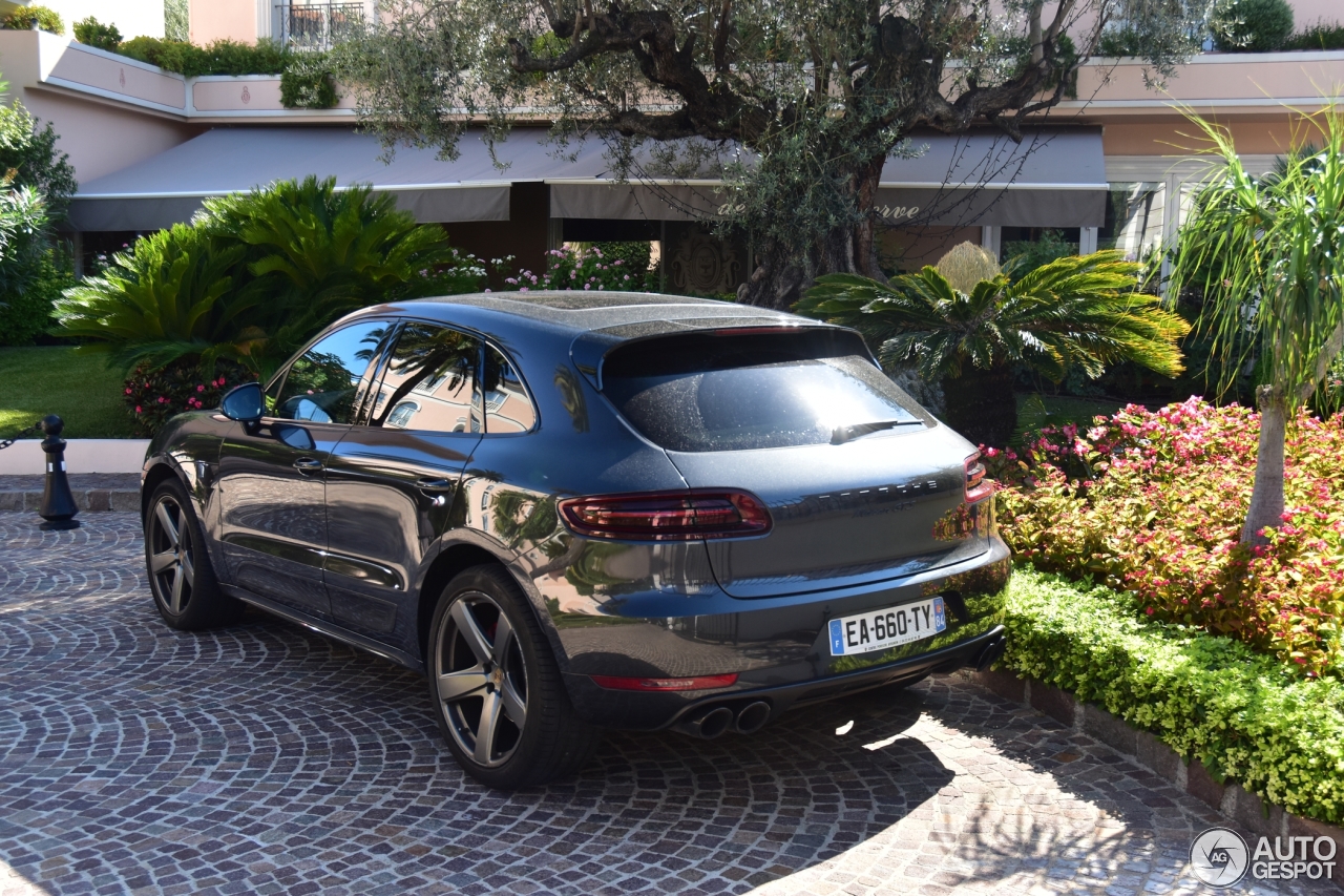 Porsche 95B Macan GTS