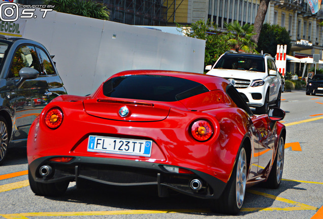 Alfa Romeo 4C Coupé