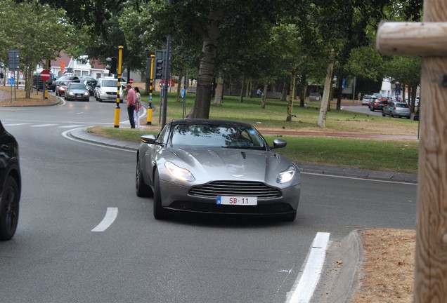 Aston Martin DB11