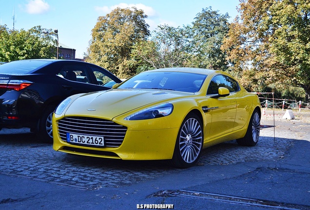 Aston Martin Rapide S